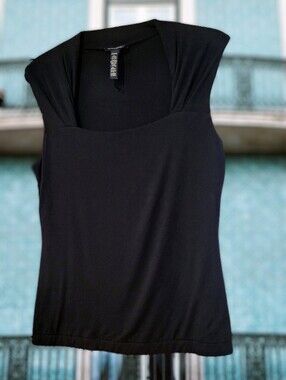 Banana Republic Stretch Black Pleated Cap Sleeve Square Neck Top. Sz. L